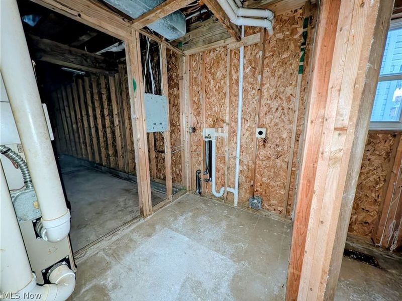 889 Brittney Court, Willowick, OH 44095 Photo 8