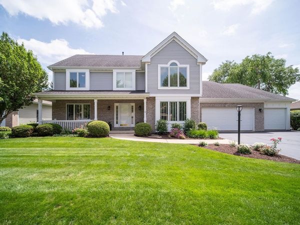 5421 Regents Park Road, ROCKFORD, IL 61107