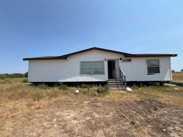 6029 SEAWILLOW RD, Lockhart, TX 78644