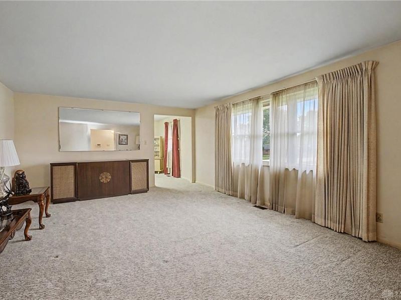 1268 Ponderosa Court, Fairborn, OH 45324 Photo 3