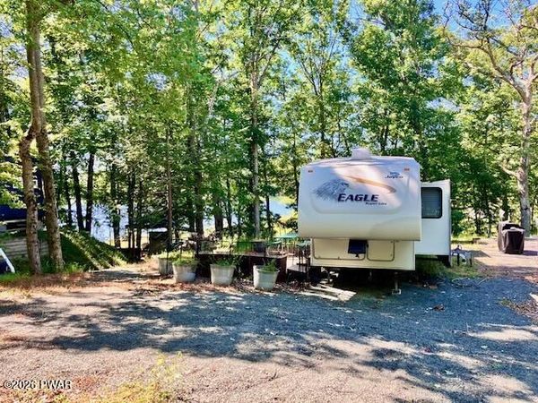 108 Lake Adventure Drive , Milford, PA 18337