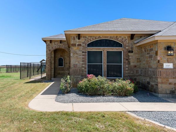 200 County Road 453 RD, Taylor, TX 76574