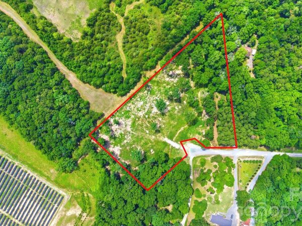 2518 Cabarrus farms Road , Midland, NC 28107