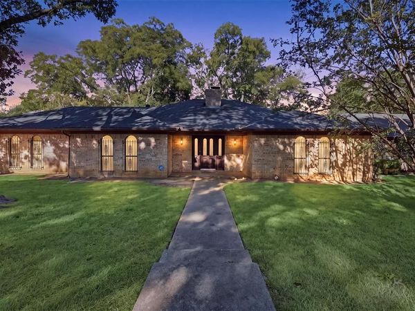 6437 Suncrest Court, North Richland Hills, TX 76180