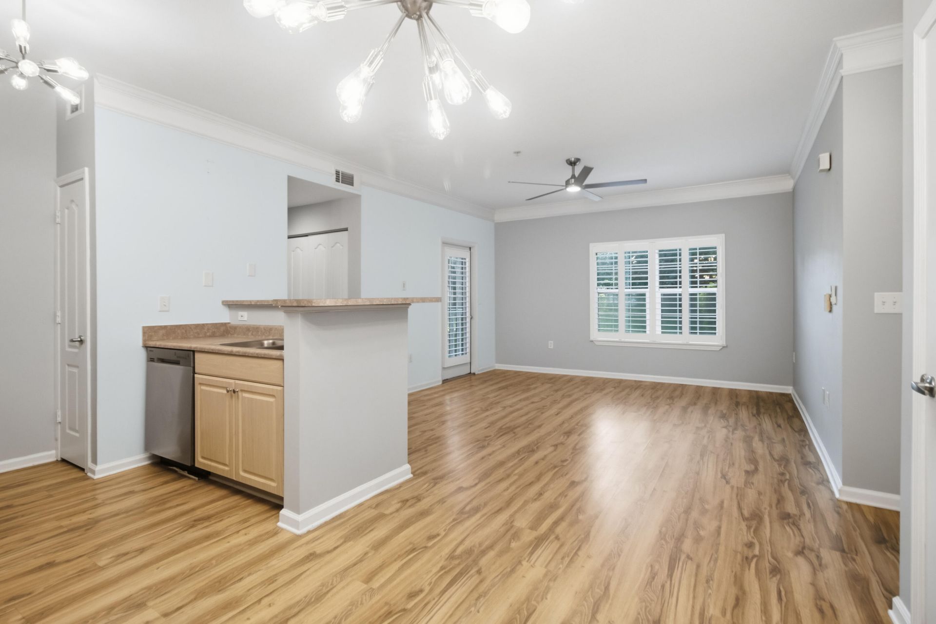 1300 Park West Boulevard Photo 12