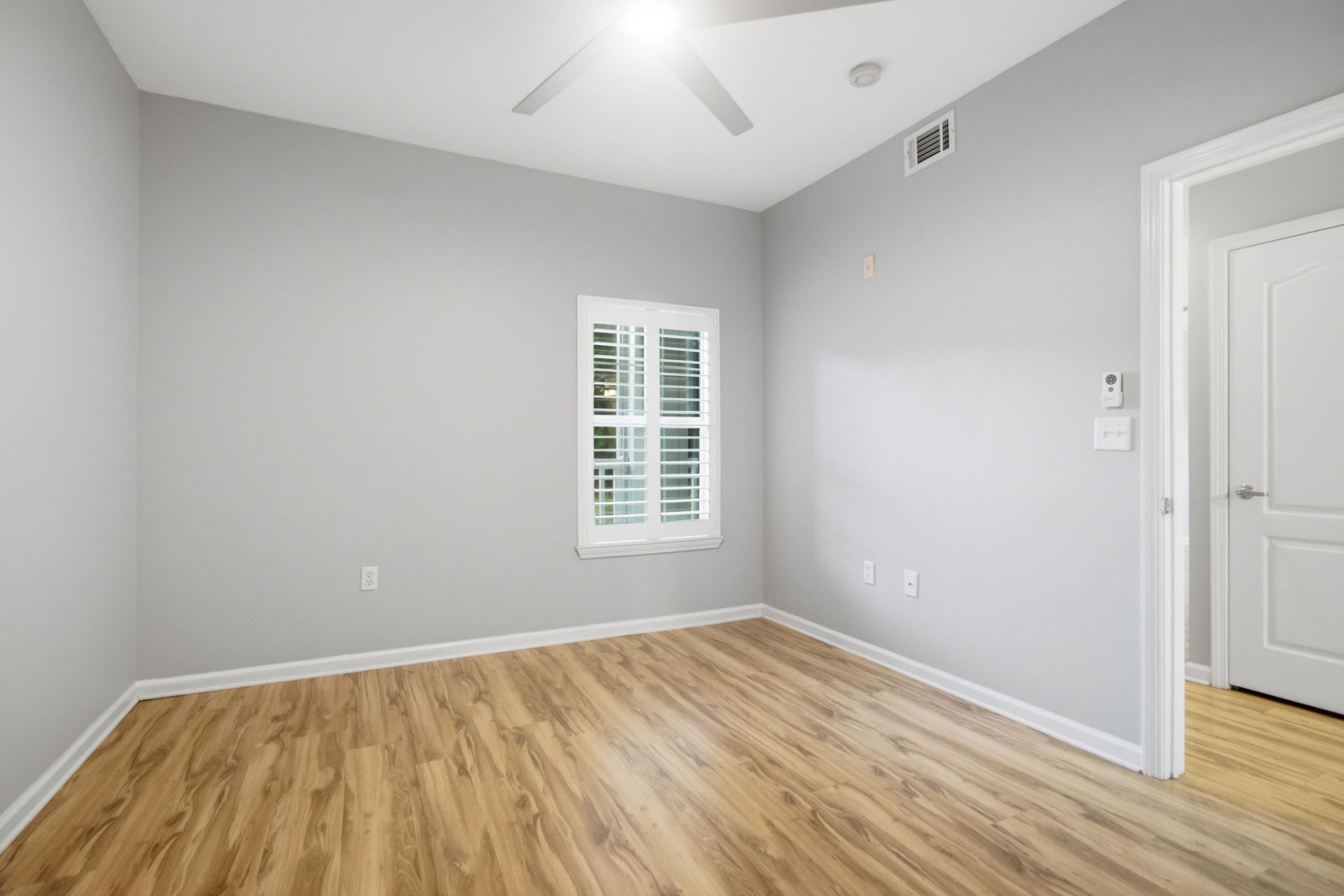 1300 Park West Boulevard Photo 20