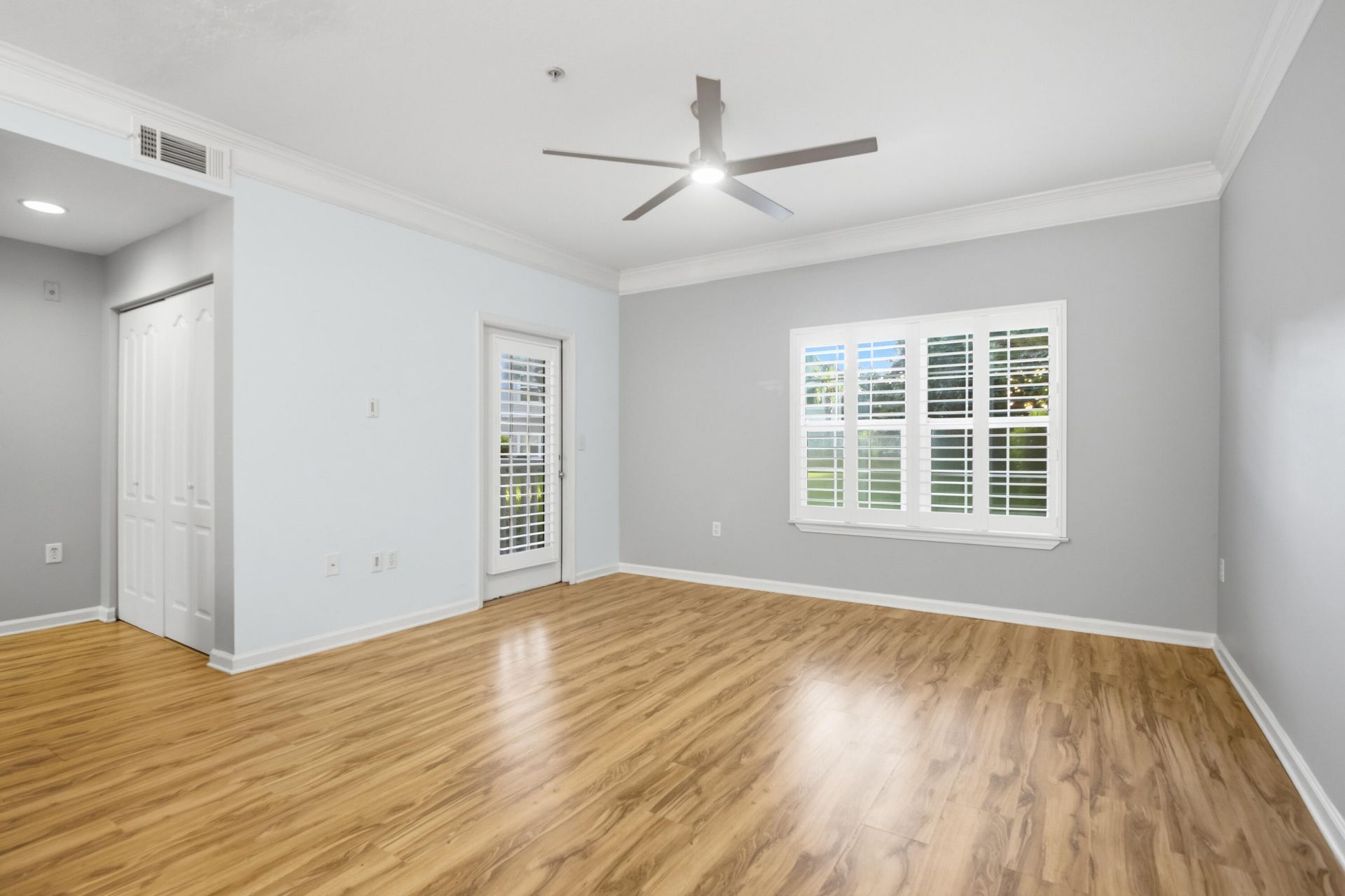 1300 Park West Boulevard Photo 5