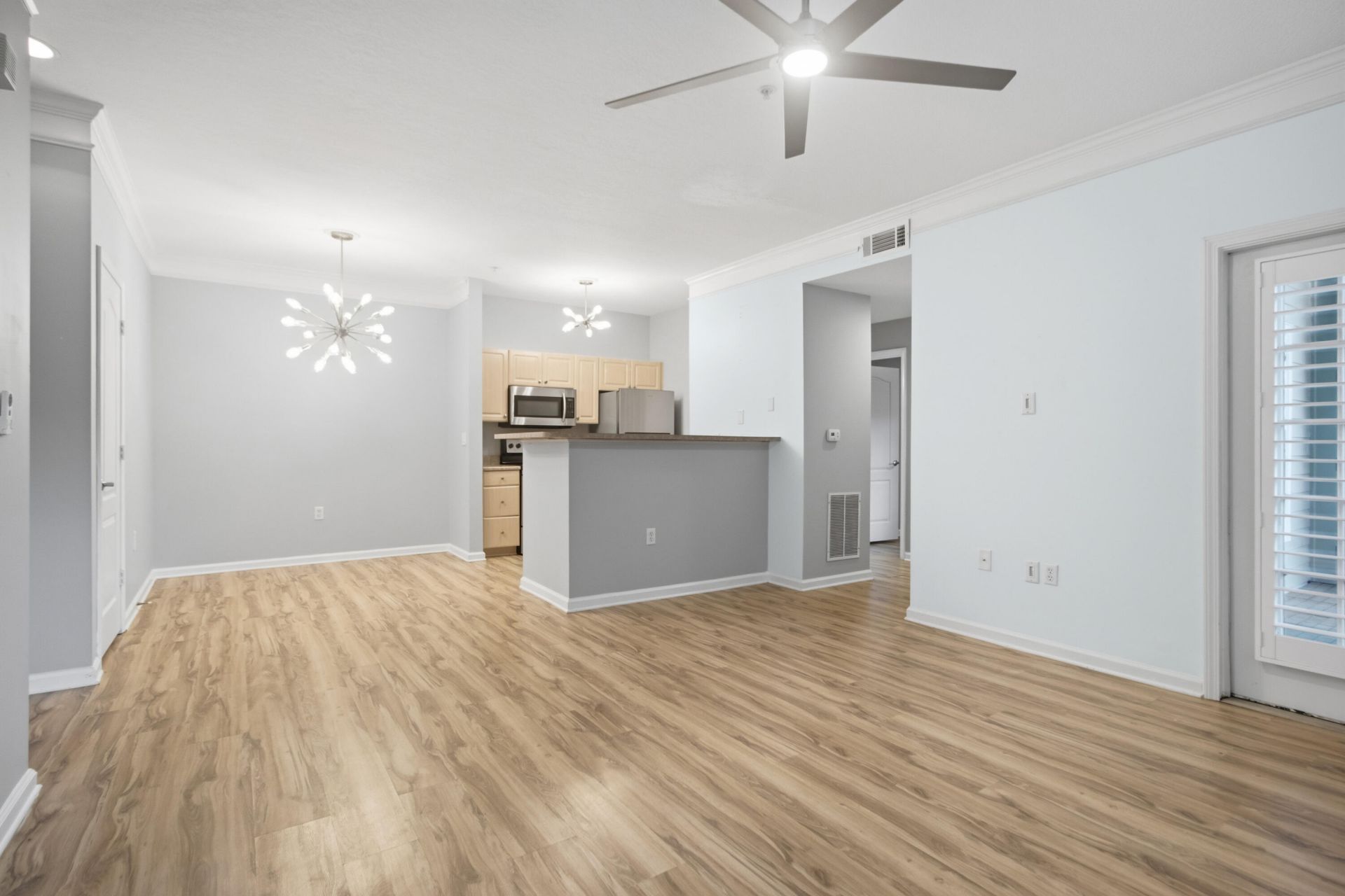 1300 Park West Boulevard Photo 7