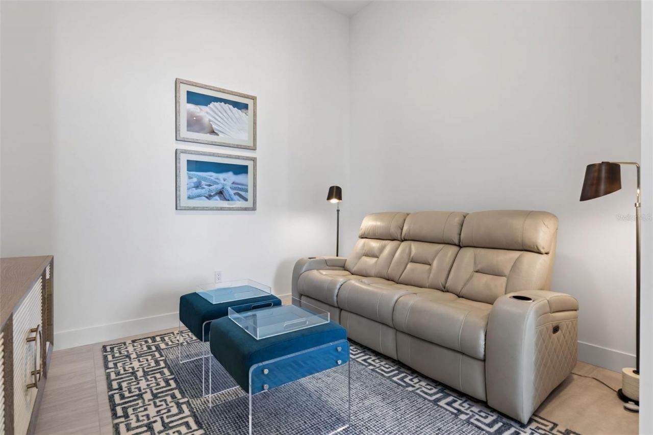 301 Quay Commons, Unit 1903, Sarasota, FL 34236 Photo