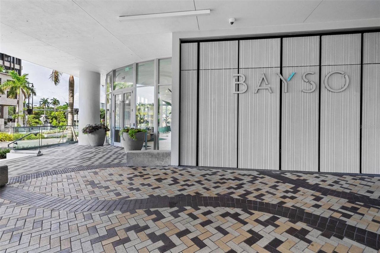 301 Quay Commons, Unit 1903, Sarasota, FL 34236 Photo