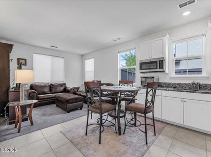 6936 White River Way, Sparks, NV 89436 Photo
