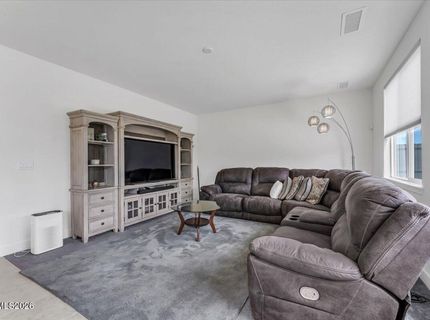 6936 White River Way, Sparks, NV 89436 Photo