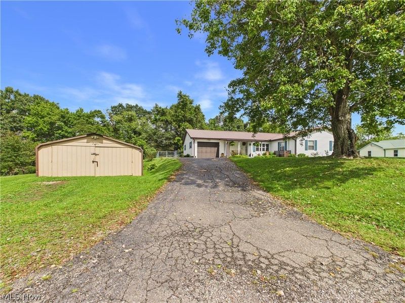 6827 Veto Road, Belpre, OH 45714 Photo 2