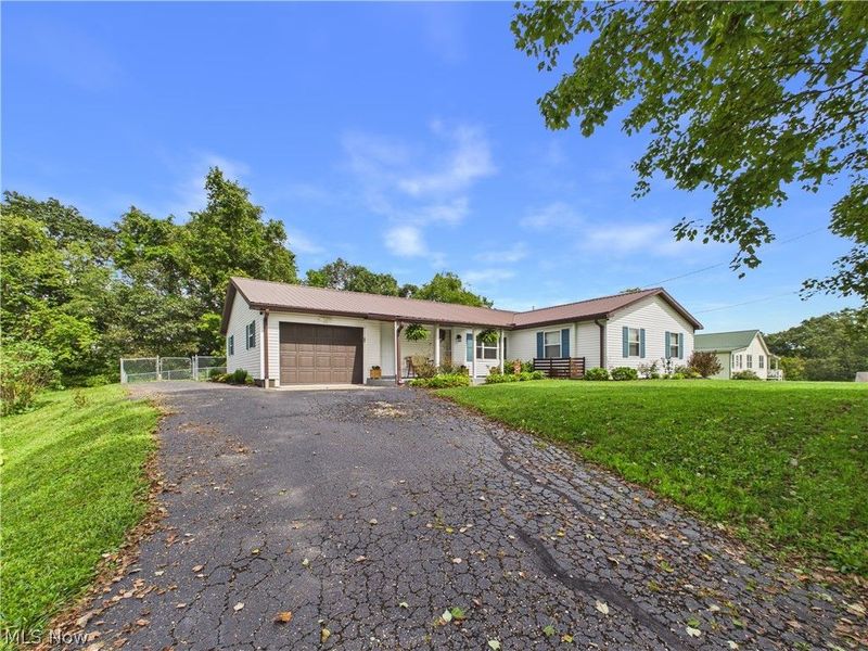 6827 Veto Road, Belpre, OH 45714 Photo 3