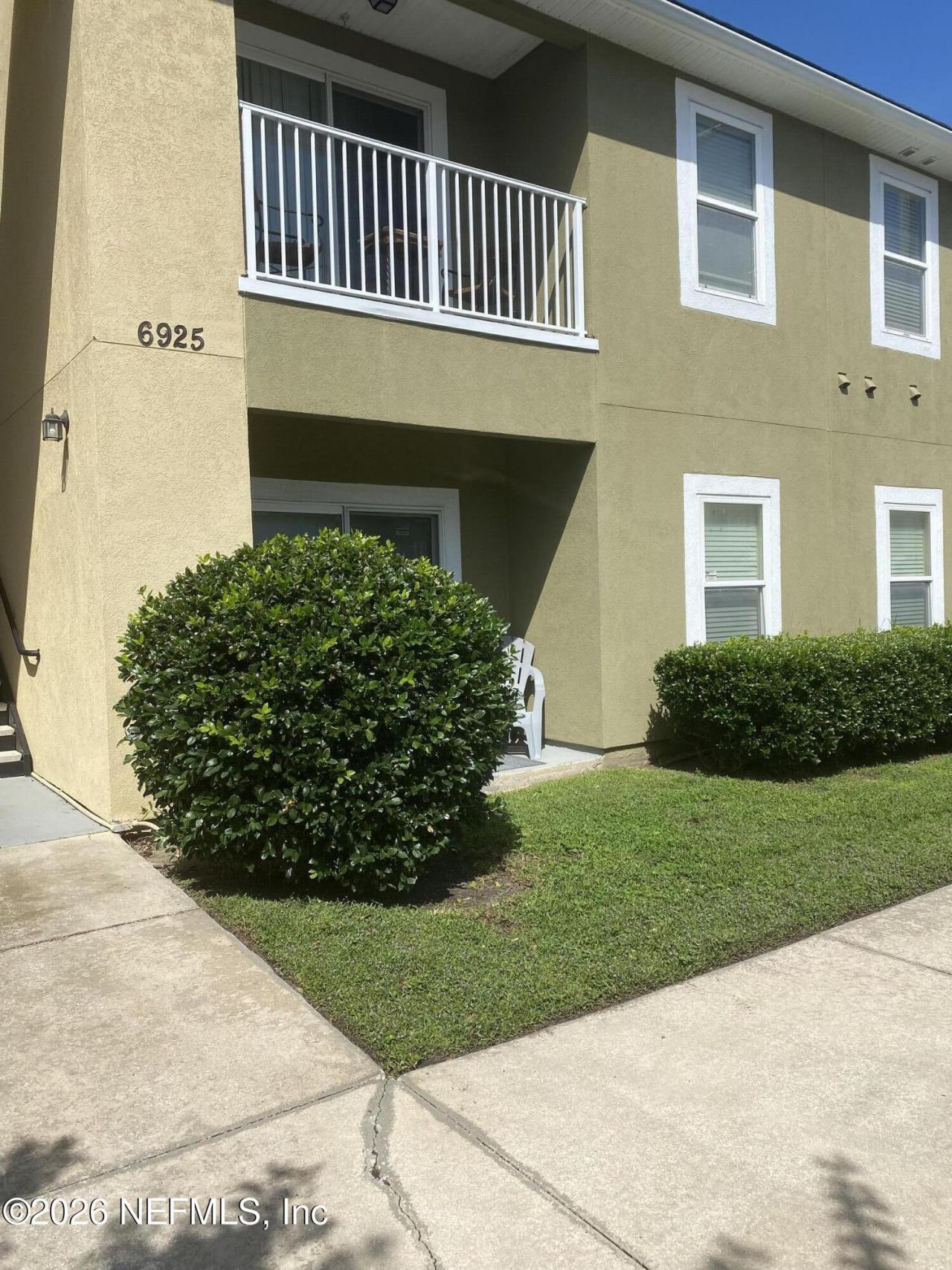 6925 ORTEGA WOODS Drive Jacksonville, FL 32244