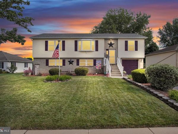 1940 WYATT CIRCLE, DOVER, PA 17315