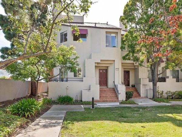 50 E Court Lane, Foster City, CA 94404