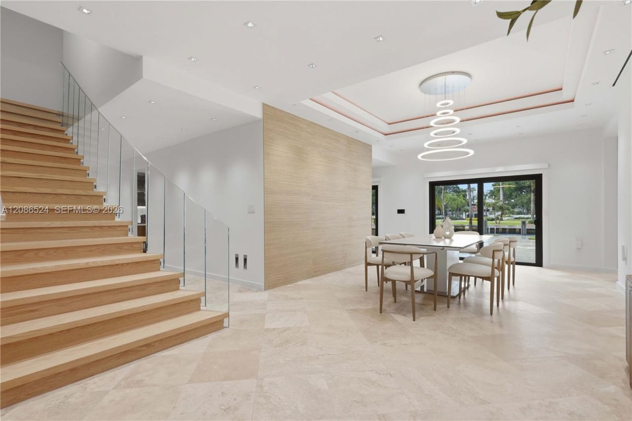415 Holiday Dr, Hallandale Beach, FL 33009 Photo
