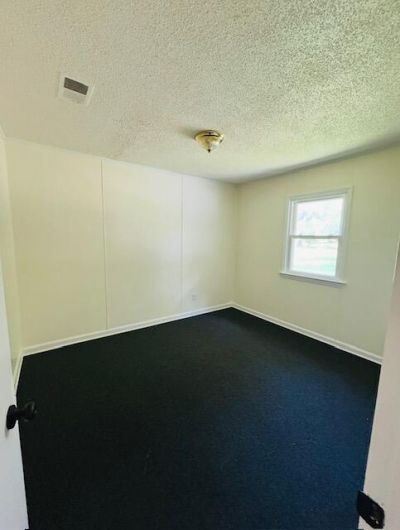 271 Boo Circle Photo 12