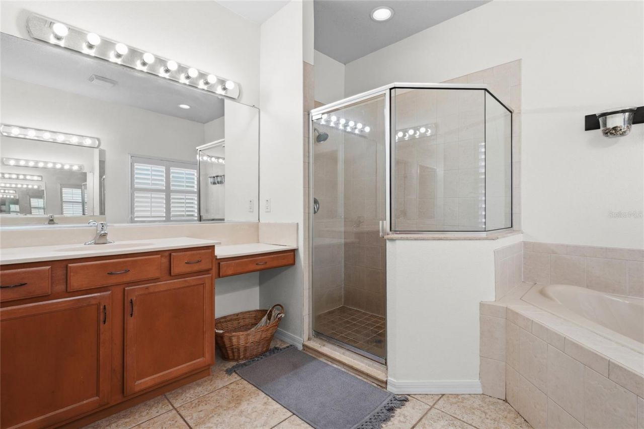 1729 Pinyon Pine Dr, Sarasota, FL 34240 Photo