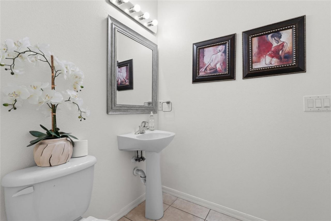 1729 Pinyon Pine Dr, Sarasota, FL 34240 Photo