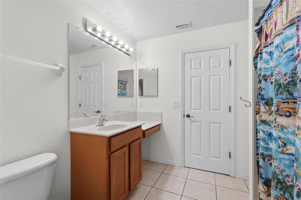 1729 Pinyon Pine Dr, Sarasota, FL 34240 Photo