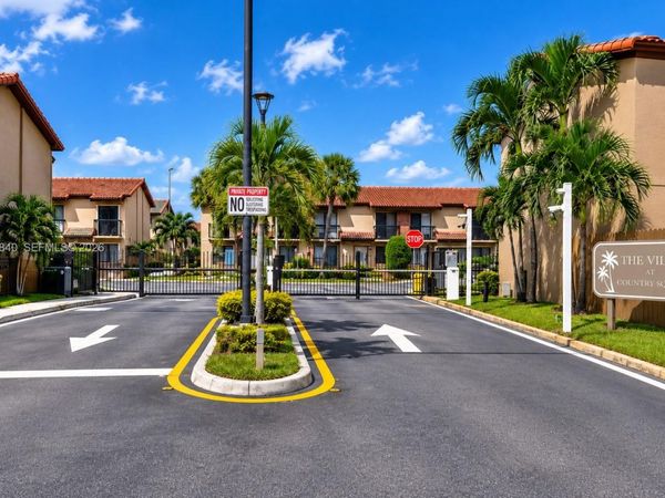 1909 SW 107th Ave, Unit 907, Miami, FL 33165
