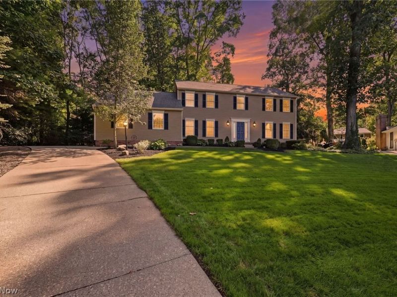 5826 Garth Circle NW, Canton, OH 44718 Photo 3