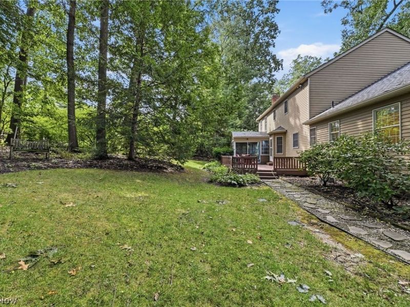 5826 Garth Circle NW, Canton, OH 44718 Photo 5