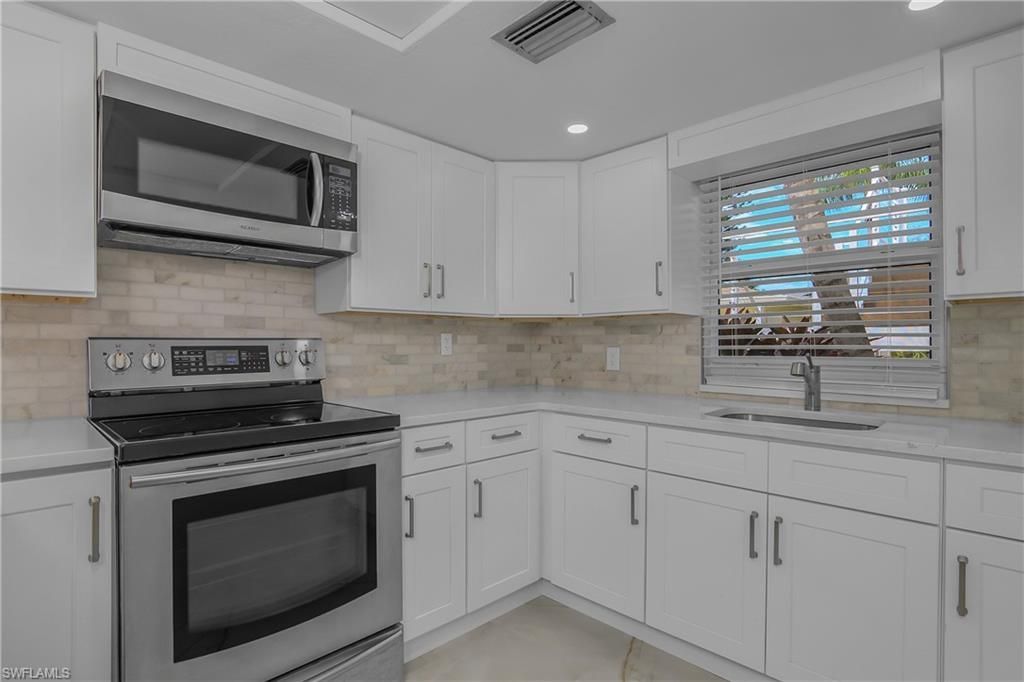 27265 High Seas Ln, Bonita Springs, FL 34135 Photo