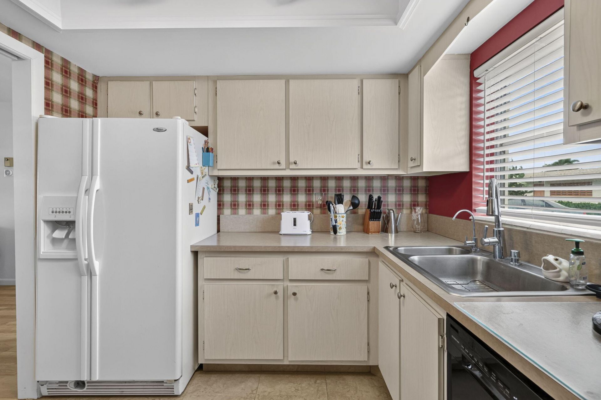 2990 Crosley Drive E, Unit G, West Palm Beach, FL 33415 Photo