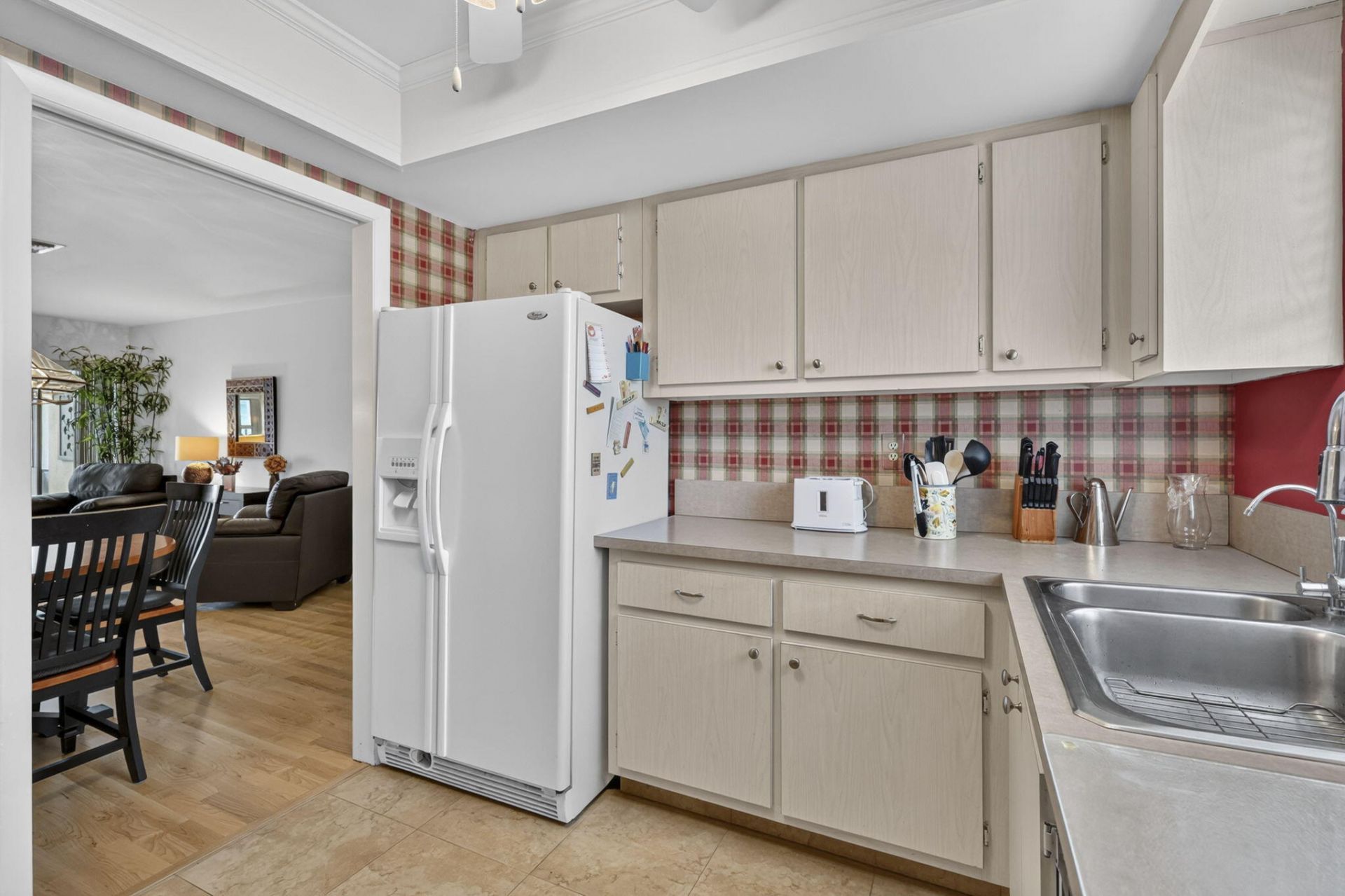 2990 Crosley Drive E, Unit G, West Palm Beach, FL 33415 Photo