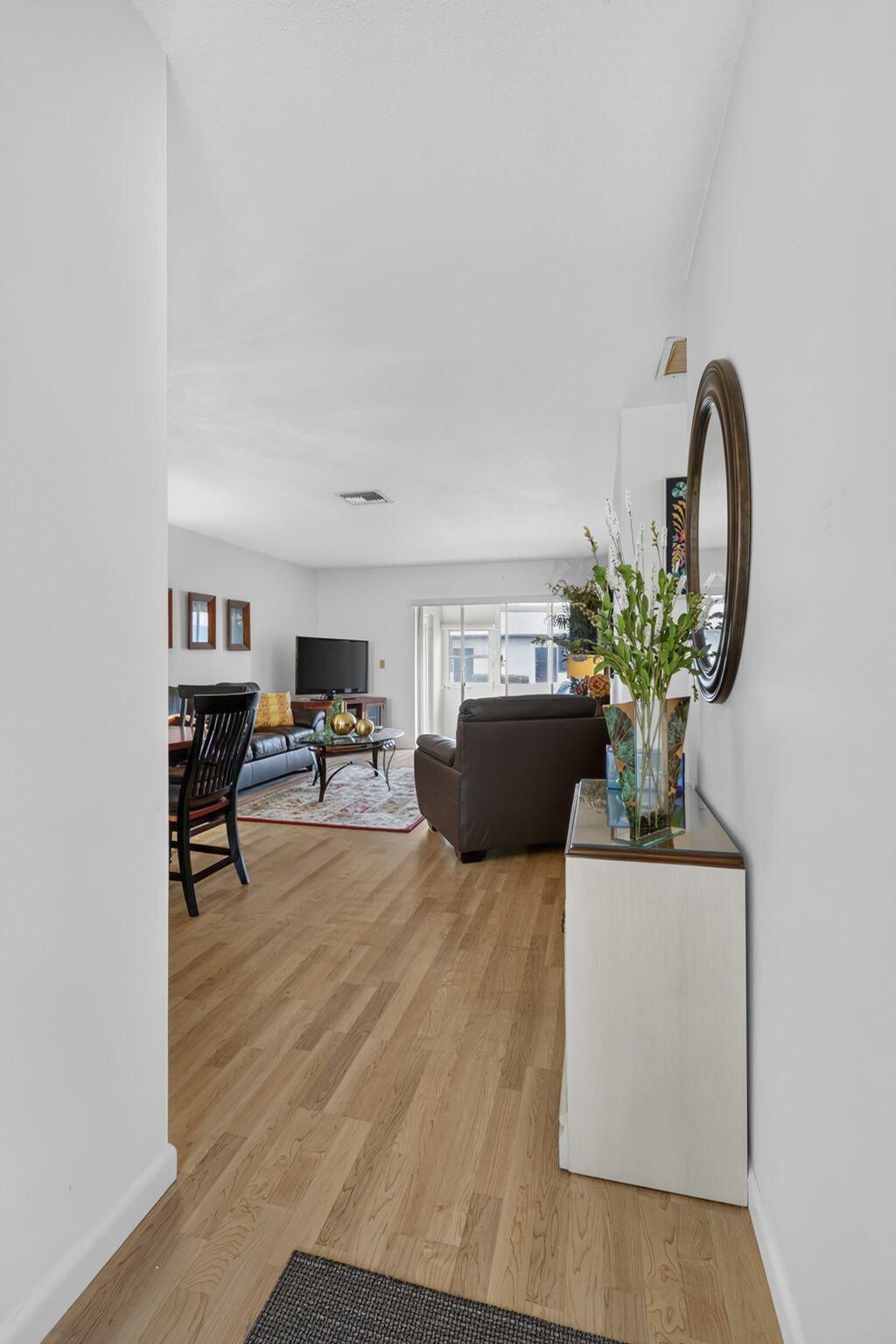 2990 Crosley Drive E, Unit G, West Palm Beach, FL 33415 Photo