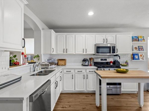 1125 Vincent PL, Pflugerville, TX 78660