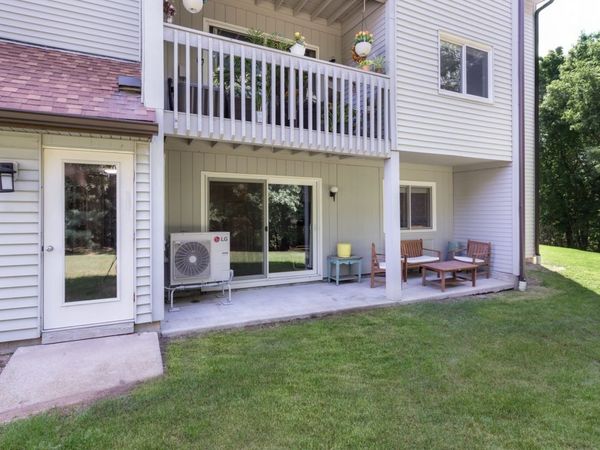 802 Franklin Crossing, Unit 802, Franklin, MA 02038