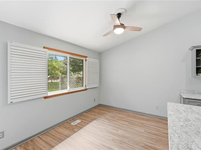 150 Park Meadows Drive, Yellow Springs, OH 45387 Photo 12