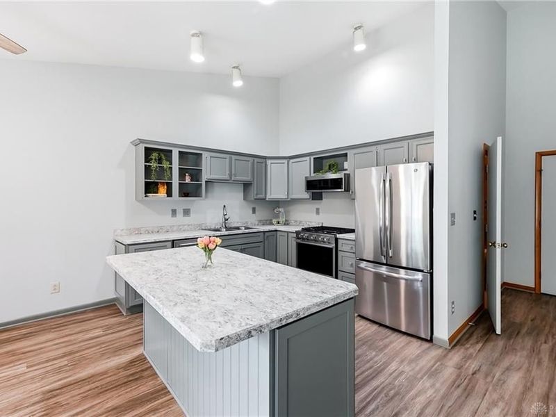 150 Park Meadows Drive, Yellow Springs, OH 45387 Photo 8