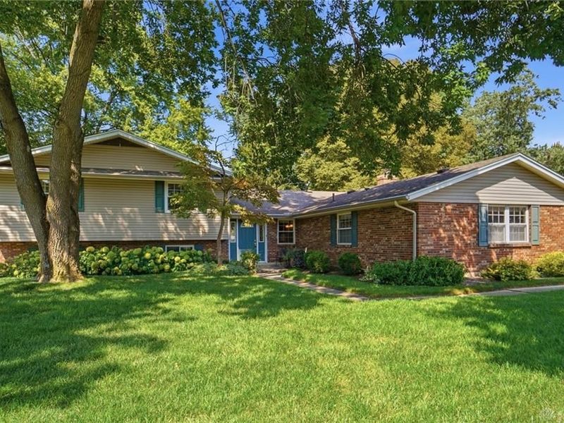 1475 Taitwood Road, Centerville, OH 45459 Photo 1