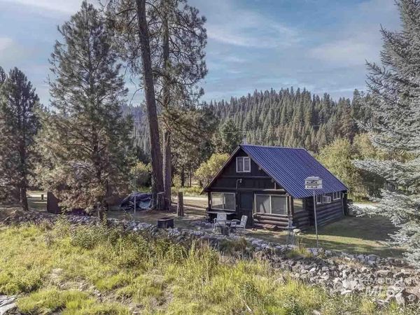 36 Osprey Dr, Lowman, ID 83637