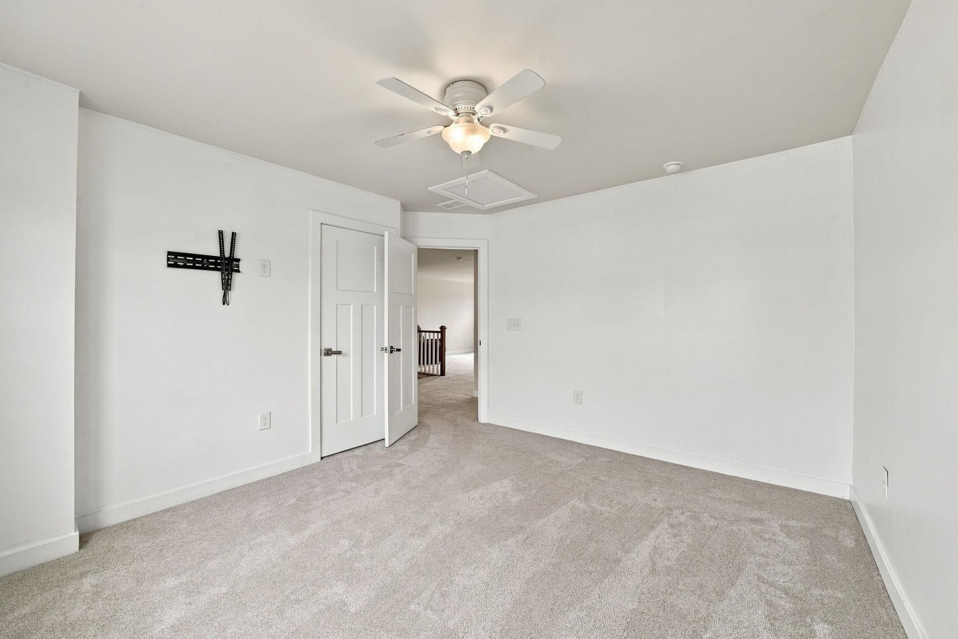 467 Indigo Bay Circle Photo 26