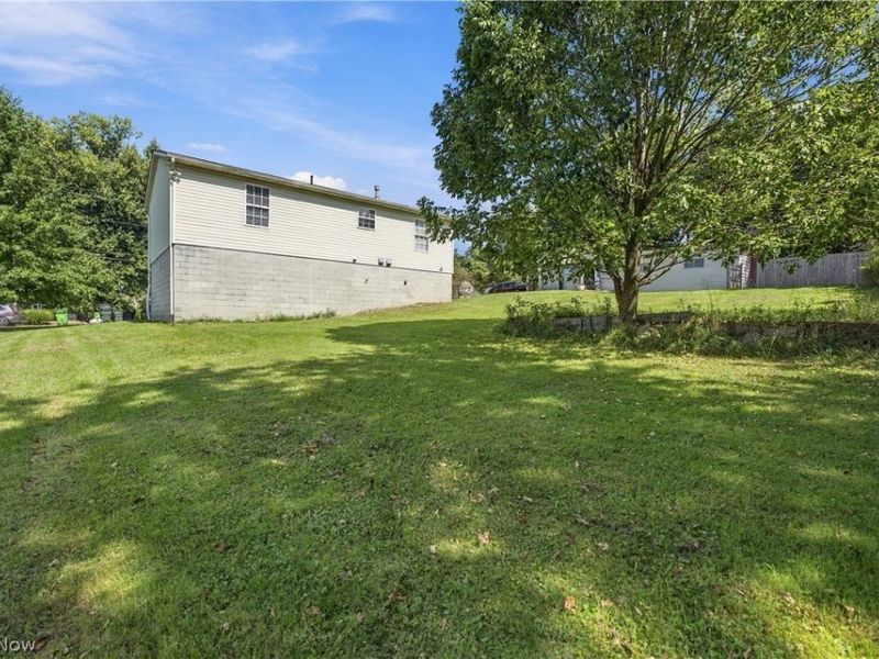 1309 Forest Avenue SE, Massillon, OH 44646 Photo 4