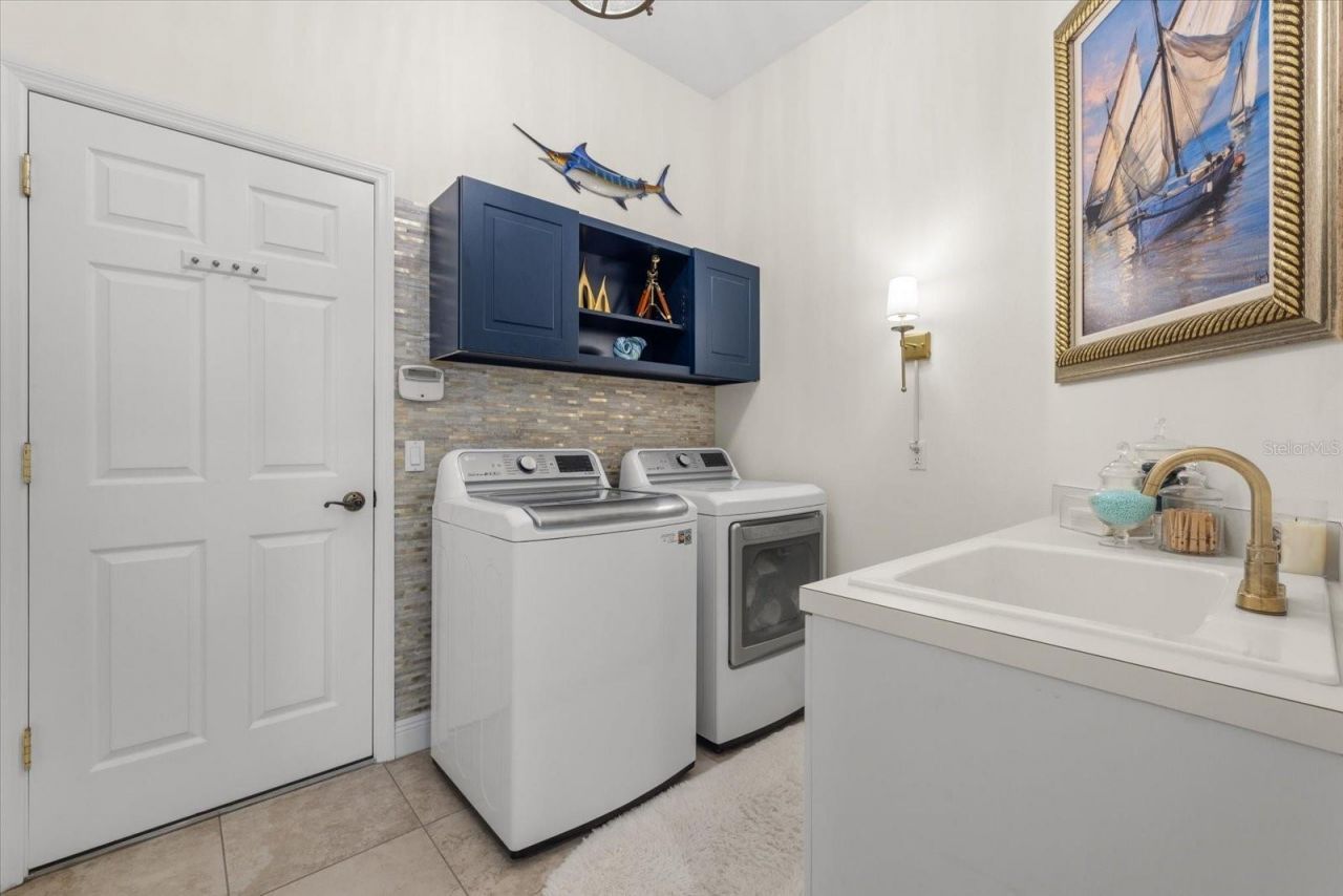 7651 Portstewart Drive, Lakewood Ranch, FL 34202 Photo