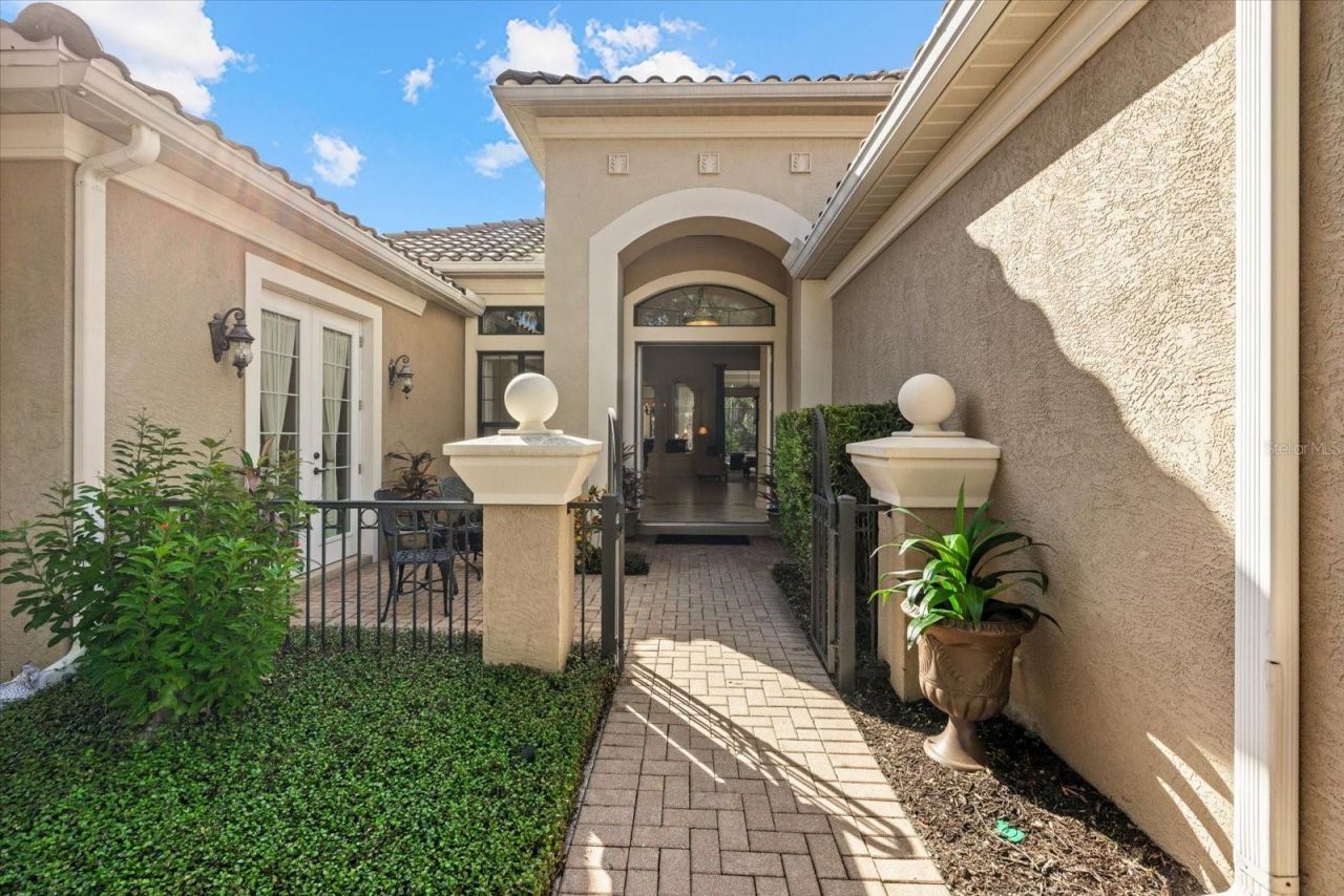 7651 Portstewart Drive, Lakewood Ranch, FL 34202 Photo
