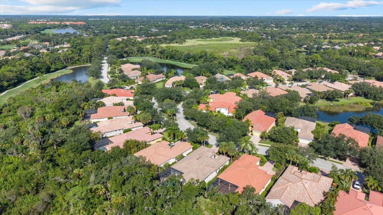7651 Portstewart Drive, Lakewood Ranch, FL 34202 Photo