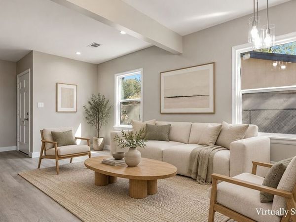 9217 Langdon Avenue, North Hills, CA 91343