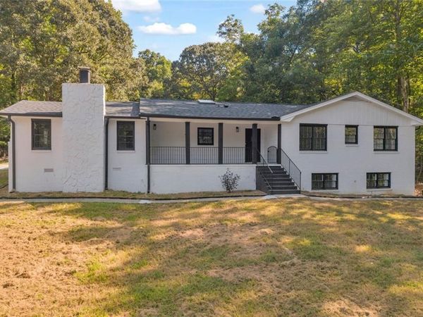 165 N Morning Dove Drive N, Fayetteville, GA 30215