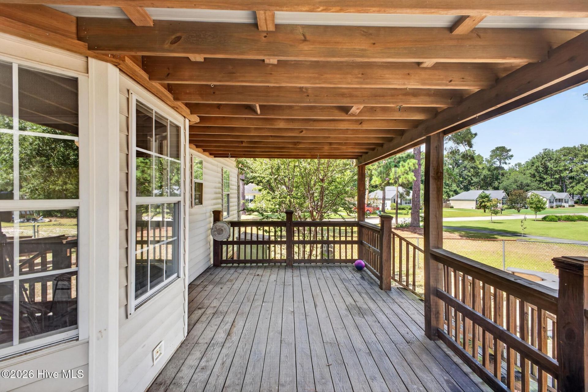 1072 Meadow Lane  Photo 34