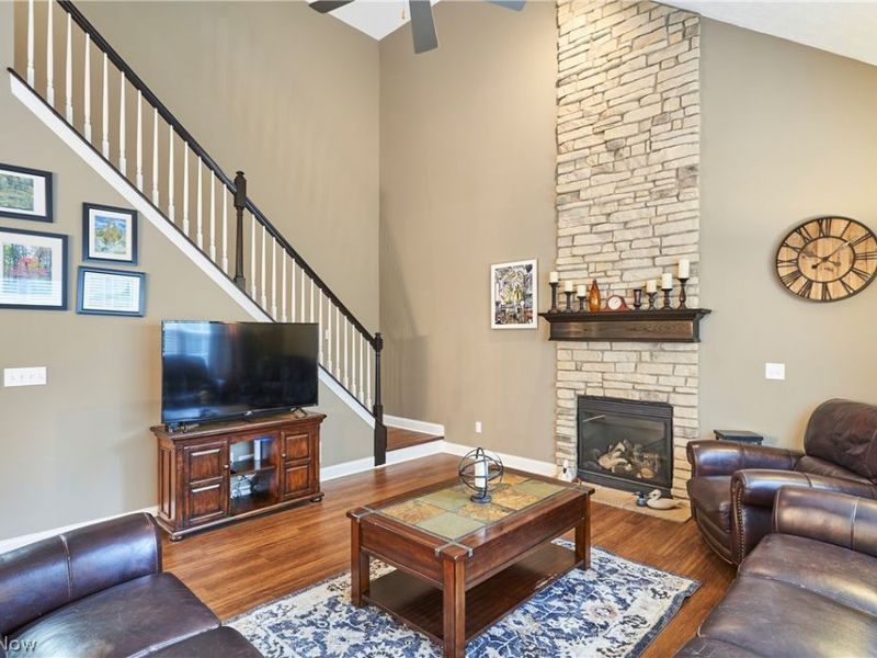 222 Emerald Avenue, Streetsboro, OH 44241 Photo 10