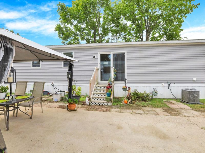 2445 Columbus Lancaster Road NW, Unit 254 Hickor, Lancaster, OH 43130 Photo 35