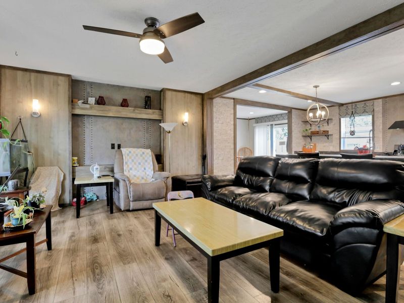 2445 Columbus Lancaster Road NW, Unit 254 Hickor, Lancaster, OH 43130 Photo 5